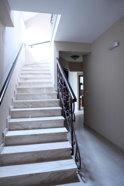 Garni Hotel Tema Nova Čačak Extérieur photo