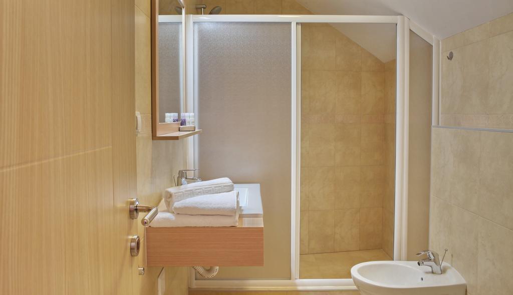 Garni Hotel Tema Nova Čačak Chambre photo
