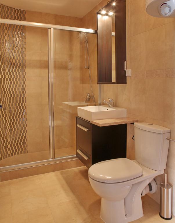 Garni Hotel Tema Nova Čačak Extérieur photo